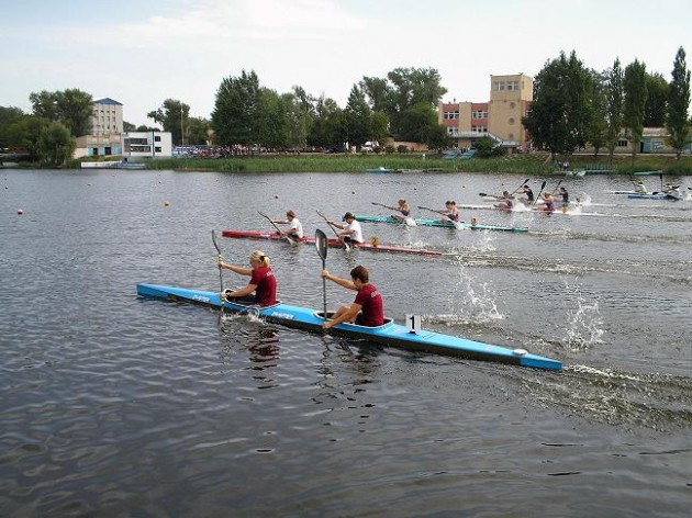 4-5 мая 2012 года на водной базе «Олимпия» оз. Сазанка г. Энгельса, пройдут соревнования посвященные открытию сезона 2012 по гребле на байдарках и каноэ